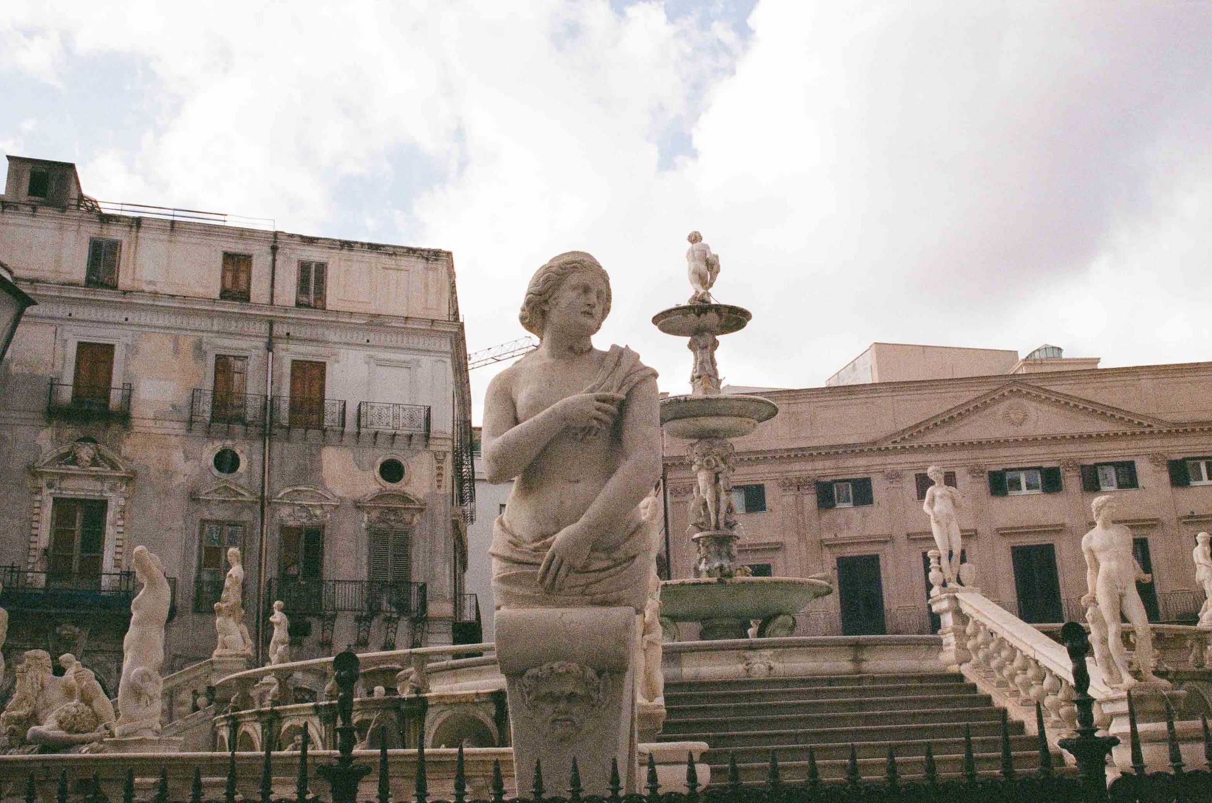 Subject photograph at Piazza Pretoria in Palermo, Italy.